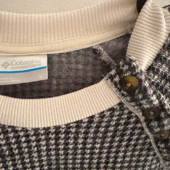 Columbia Women's Small Black White Chillin Chalk Houndstooth Sweater - Picture 2 of 3